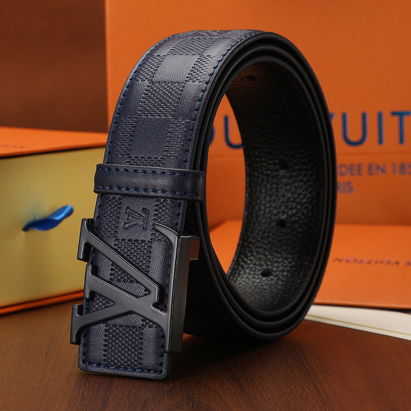 Louis Vuitton LV Initiales