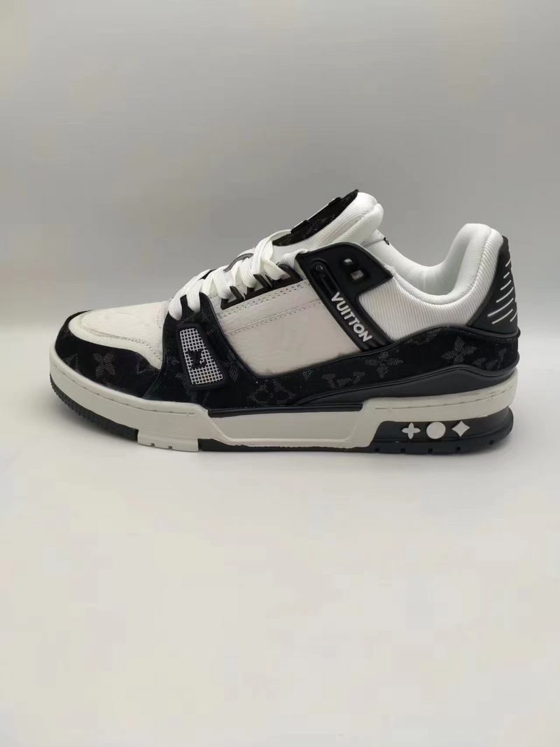Louis Vuitton LV Trainer Sneakers